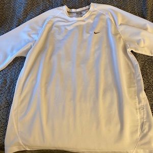 Men’s XXL Nike long sleeve athletic shirt